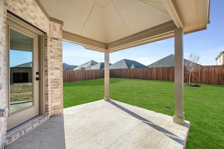 Representative exterior details of a home built from the San Jacinto by UnionMain Homes in Legacy Hills, Celina (Image 4).