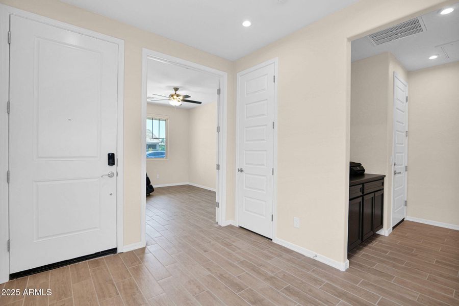 6-web-or-mls-P1279917 6-web-or-mls-P1279917