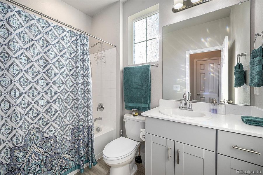 Image 12 of a home in . Image 12 of a home in .