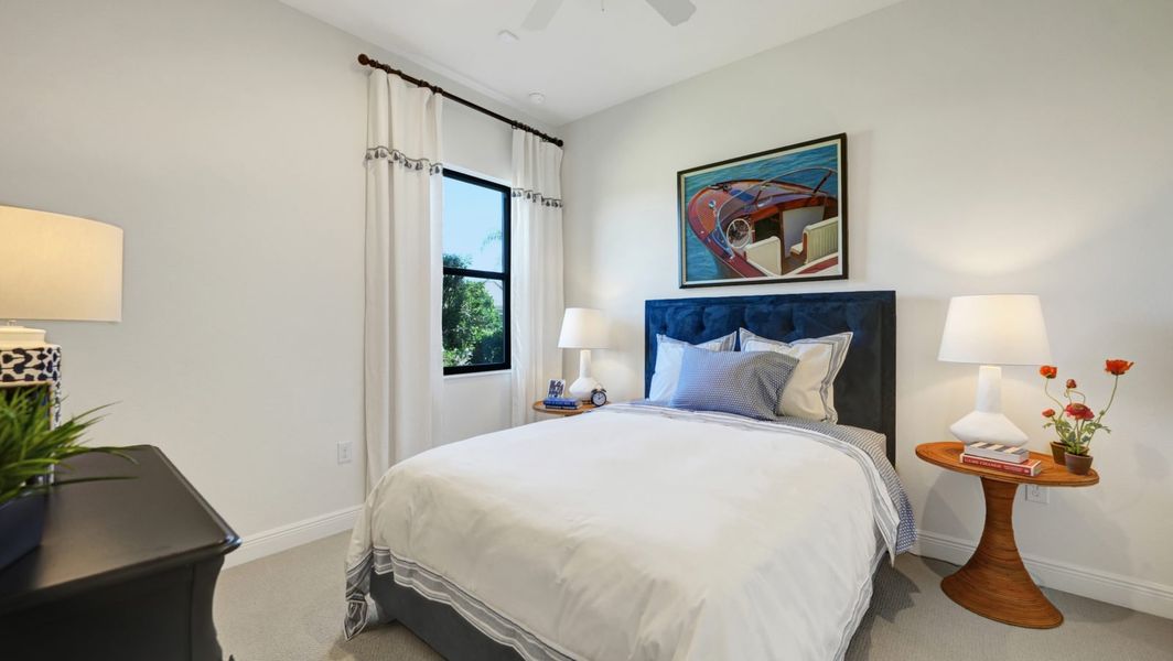 Representative furnished interior of a home built from the Sanibel 2 by Neal Communities in Boca Royale Golf & Country Club at Wellen Park, Englewood (Image 13).