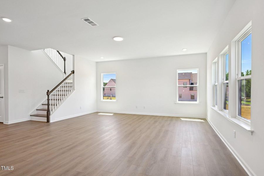 9-web-or-mls-Malcus Ct-S0508-009