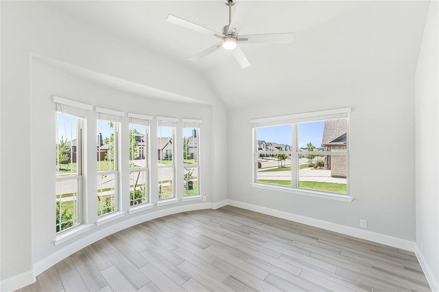 Spacious, unfurnished interior of a new home in Hayes Crossing, Midlothian (Image 15).