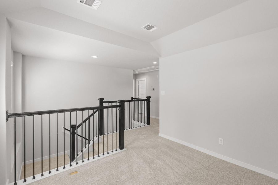 Spacious, unfurnished interior of a new home in Cypresswood Landing, Humble (Image 28). Spacious, unfurnished interior of a new home in Cypresswood Landing, Humble (Image 28).