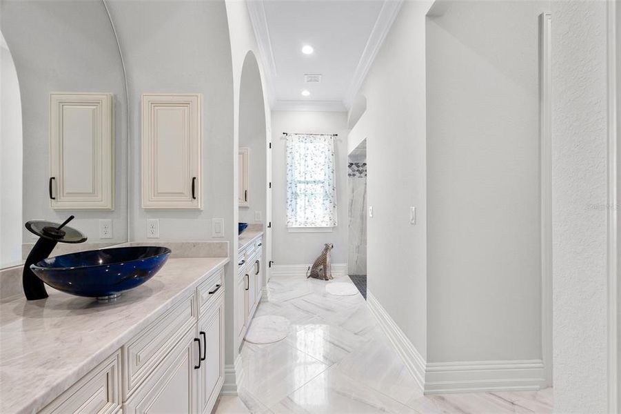 Furnished interior view inside a new home in , Port Charlotte (Image 6).