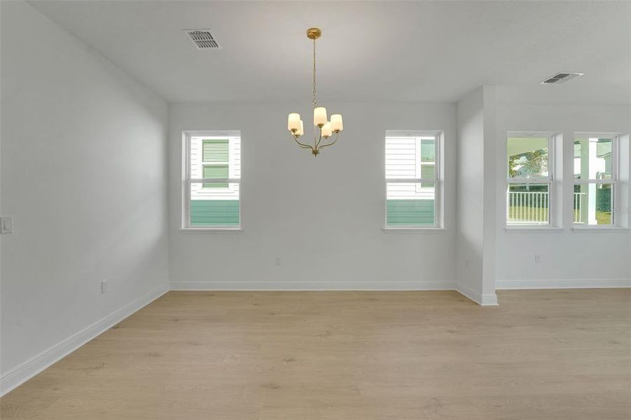 Spacious, unfurnished interior of a new home in Green Key Village, Lady Lake (Image 20).