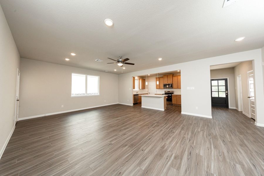 Spacious, unfurnished interior of a new home in Lake Conroe Area Homes, Montgomery (Image 14). Spacious, unfurnished interior of a new home in Lake Conroe Area Homes, Montgomery (Image 14).