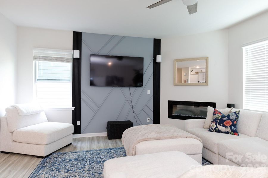 Furnished interior view inside a new home in Fergus Crossing, York (Image 13).