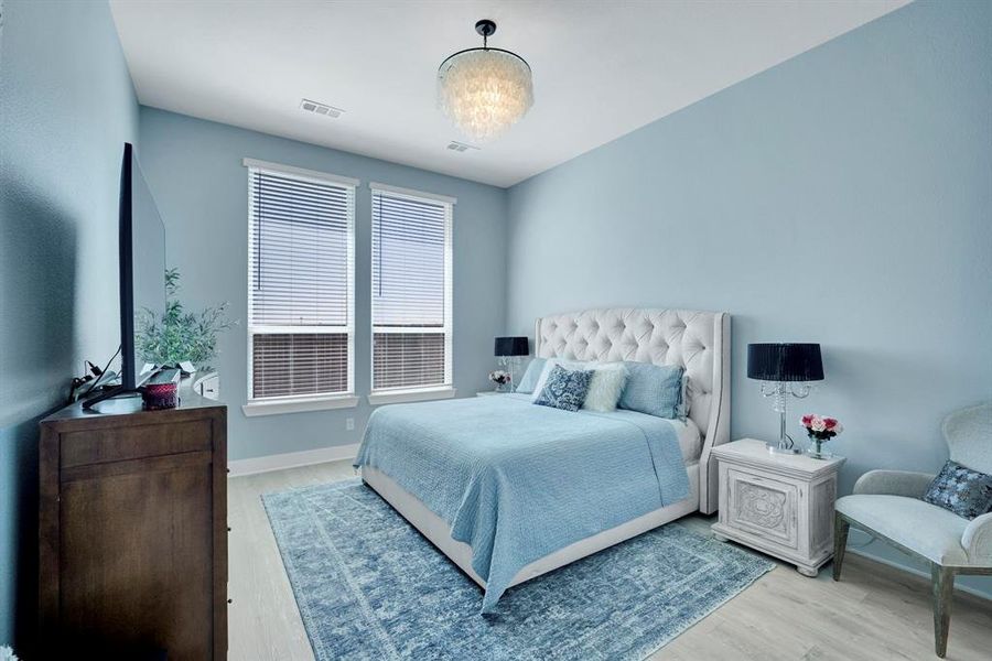 Furnished interior view inside a new home in , Midlothian (Image 25).