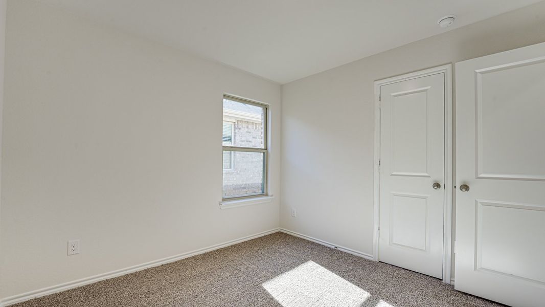 Spacious, unfurnished interior of a new home in Blackhawk, Tucson (Image 20). Spacious, unfurnished interior of a new home in Blackhawk, Tucson (Image 20).