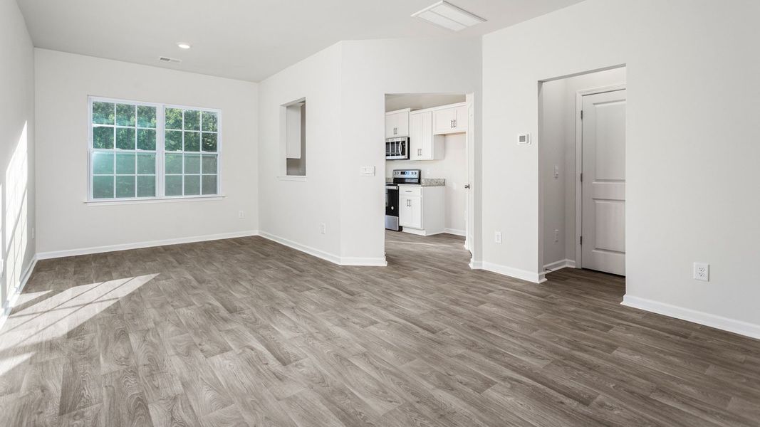 Spacious, unfurnished interior of a new home in Henley Ridge, Graham (Image 16).