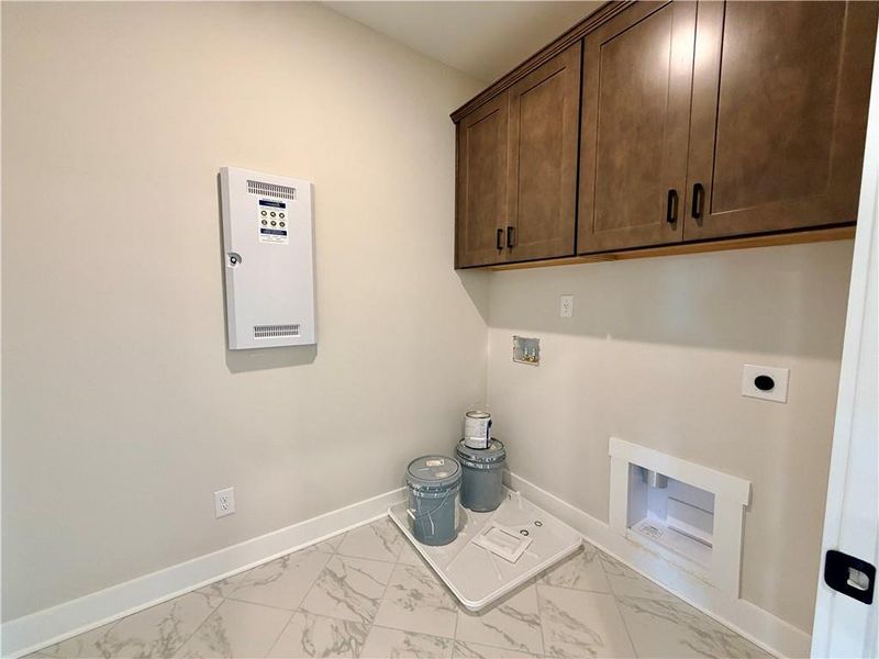 Furnished interior view inside a new home in Arbor West, Dawsonville (Image 15).