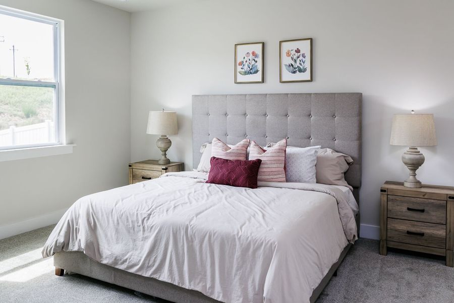 Furnished interior view inside a new home in Stonebarrow, Lillington (Image 26). Furnished interior view inside a new home in Stonebarrow, Lillington (Image 26).