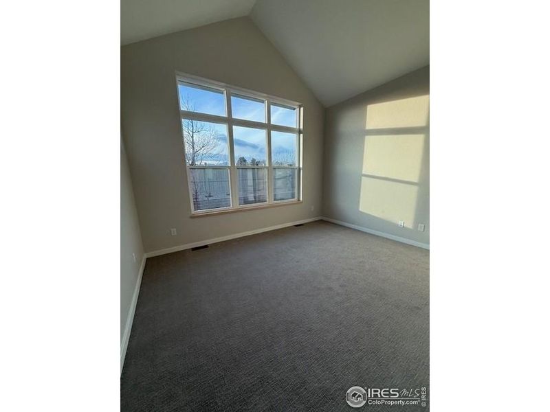 Spacious, unfurnished interior of a new home in West Grange, Longmont (Image 20).