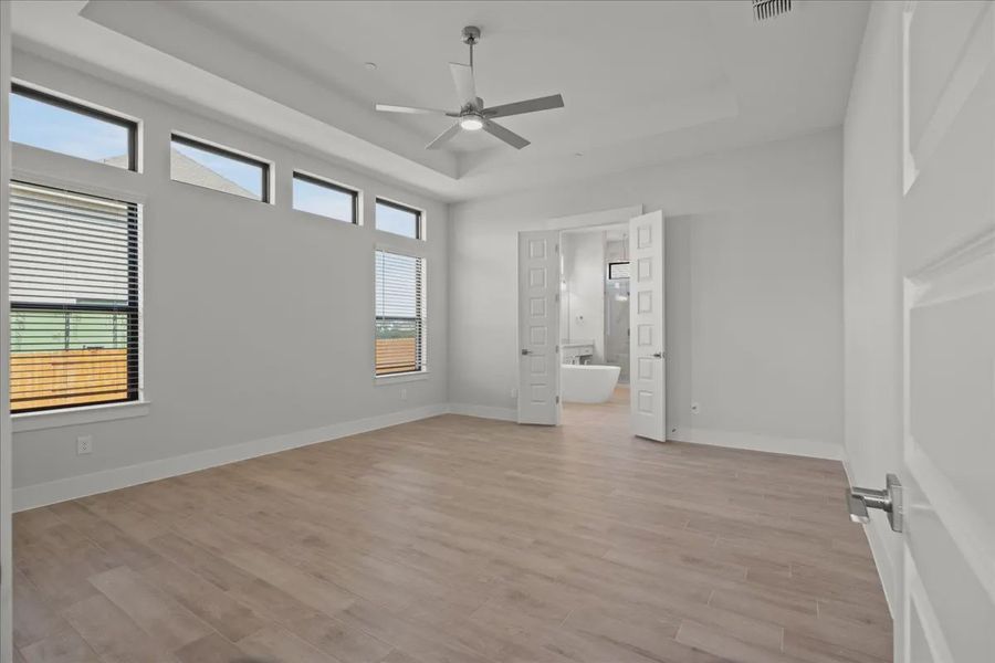 Spacious, unfurnished interior of a new home in Sweetwater, Austin (Image 11).
