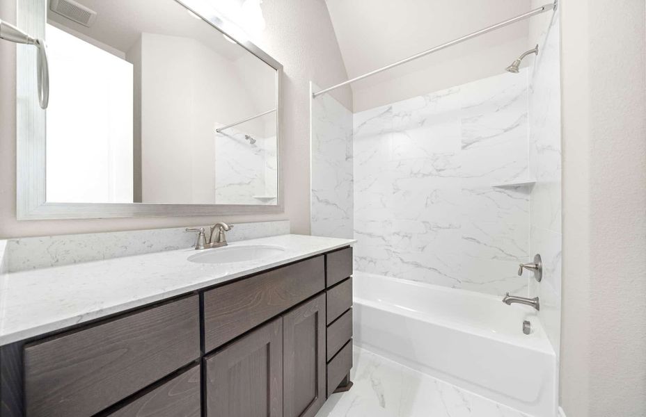 Furnished interior view inside a new home in Audubon 60′, Magnolia (Image 16).
