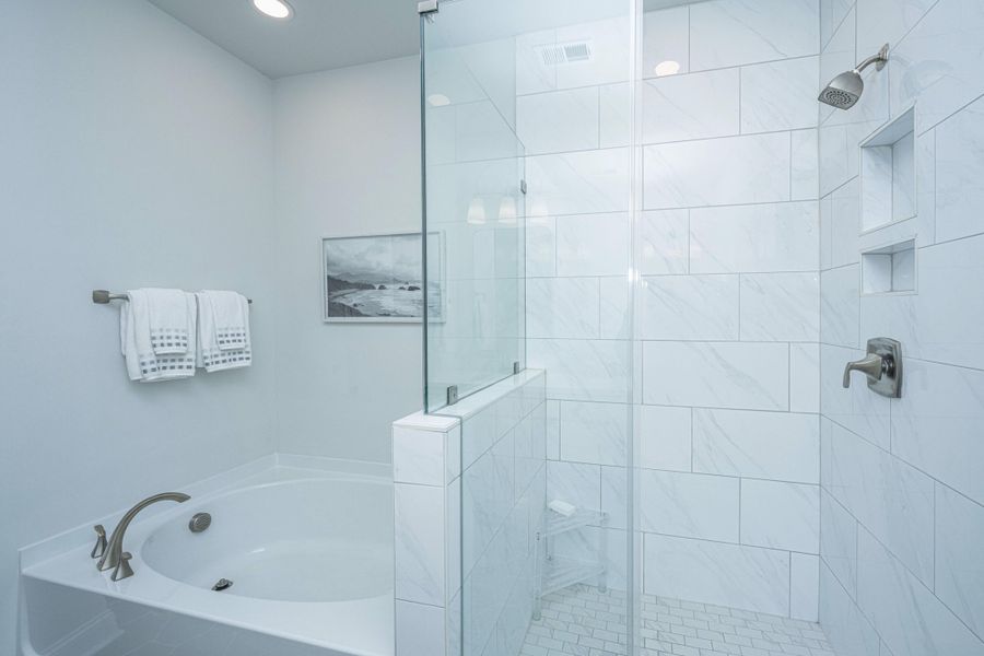 Image 41 of a home in .