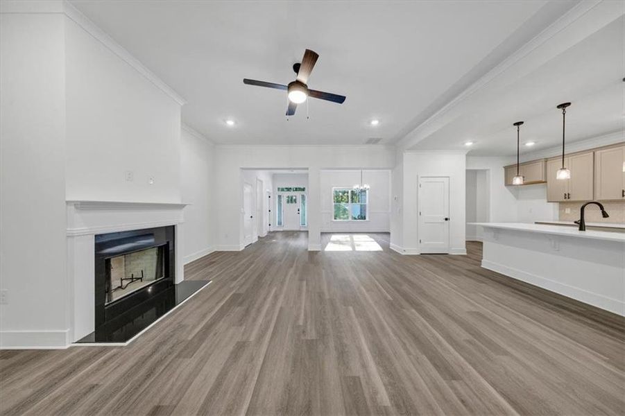 Spacious, unfurnished interior of a new home in Tuscany Hills, Douglasville (Image 36).
