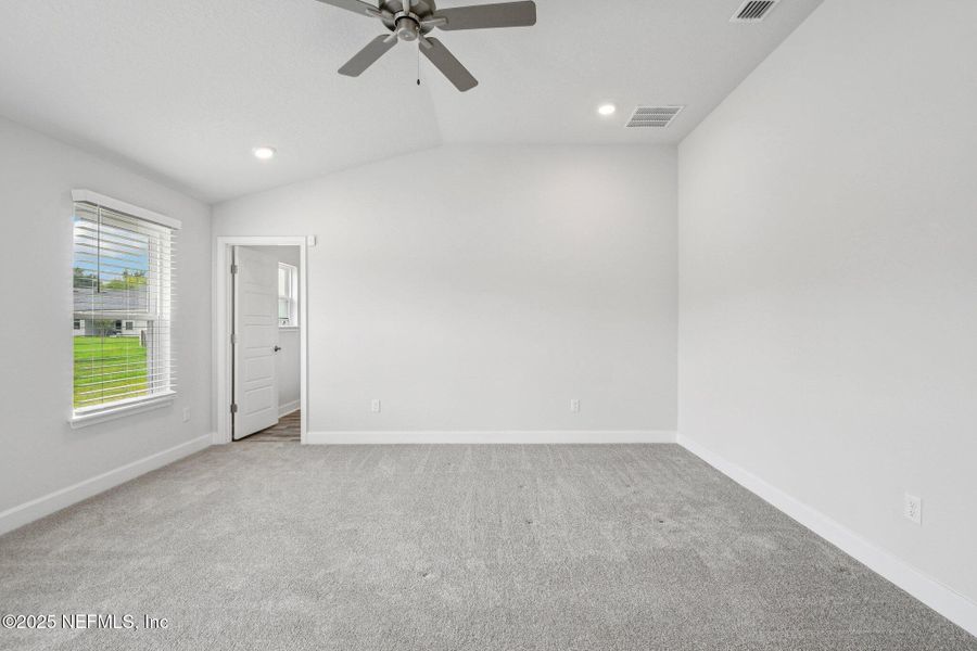 Spacious, unfurnished interior of a new home in , Jacksonville (Image 33). Spacious, unfurnished interior of a new home in , Jacksonville (Image 33).