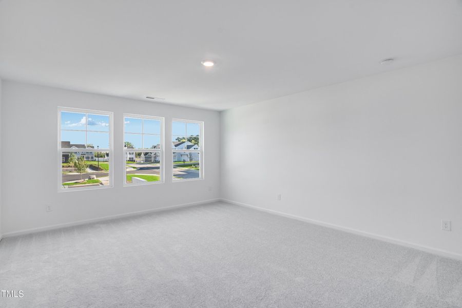 SUN_ElizabethSprings_Pic_202ShingleOak_2