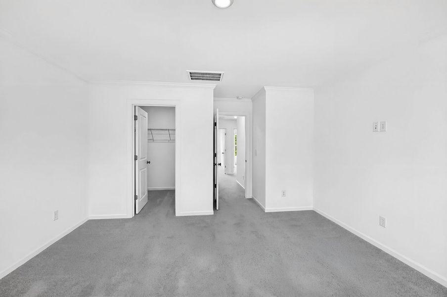 Spacious, unfurnished interior of a new home in Silverstone, Knightdale (Image 27). Spacious, unfurnished interior of a new home in Silverstone, Knightdale (Image 27).
