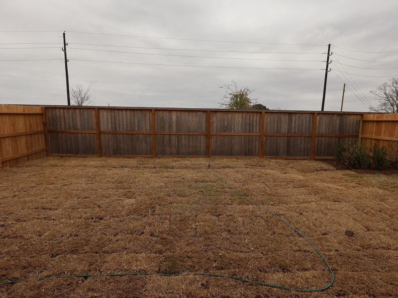 Exterior details and patio area of a home in Summerview, Fulshear (Image 4).