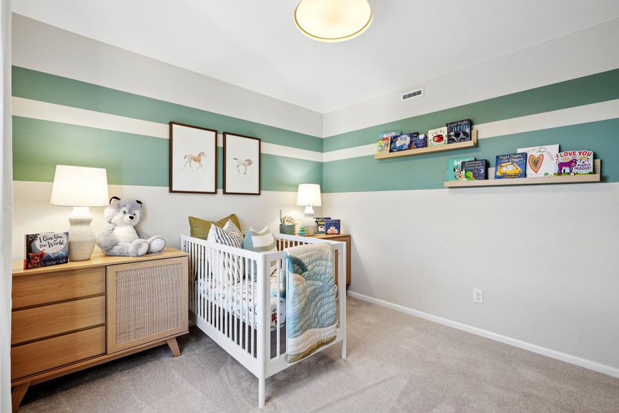 Representative furnished interior of a home built from the Summit by Taylor Morrison in Lake Bluff, Greeley (Image 29).