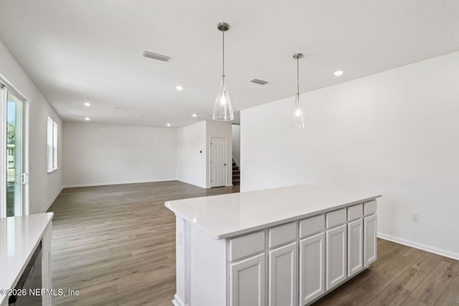 Spacious, unfurnished interior of a new home in Copper Ridge, Jacksonville (Image 14).