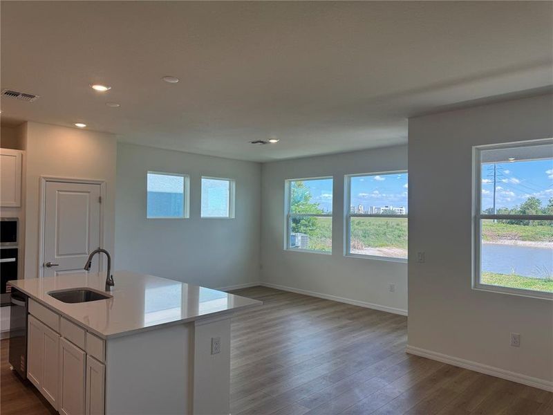 Spacious, unfurnished interior of a new home in Persimmon Place – Garden Series, Wesley Chapel (Image 26).