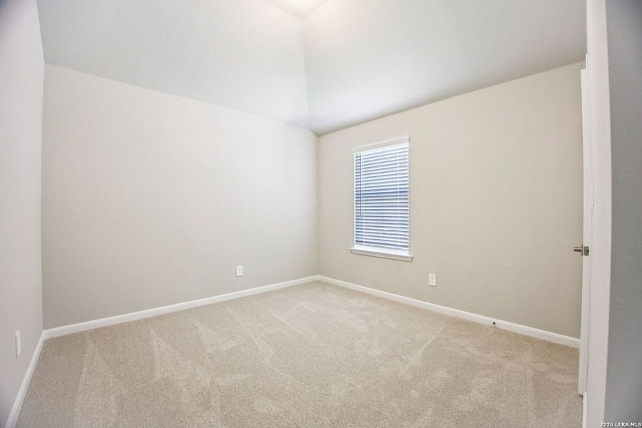 Spacious, unfurnished interior of a new home in , San Antonio (Image 47).