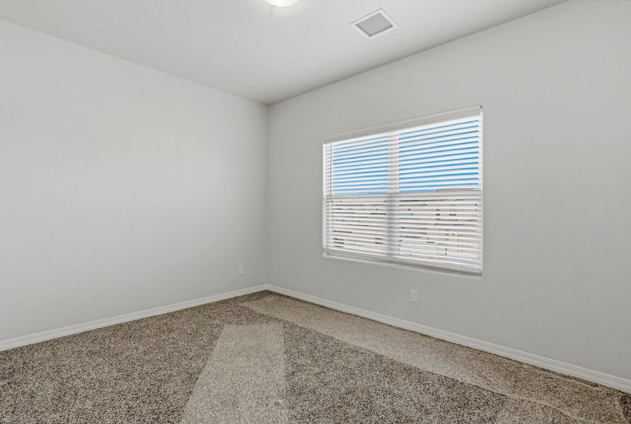 Representative unfurnished interior of a home built from the Arroyo by View Homes in Verdancia, Horizon City (Image 20).