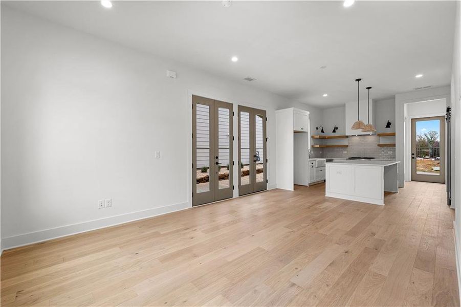 Spacious, unfurnished interior of a new home in , Fayetteville (Image 31).