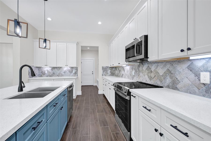 Furnished interior view inside a new home in , Plantersville (Image 8). Furnished interior view inside a new home in , Plantersville (Image 8).