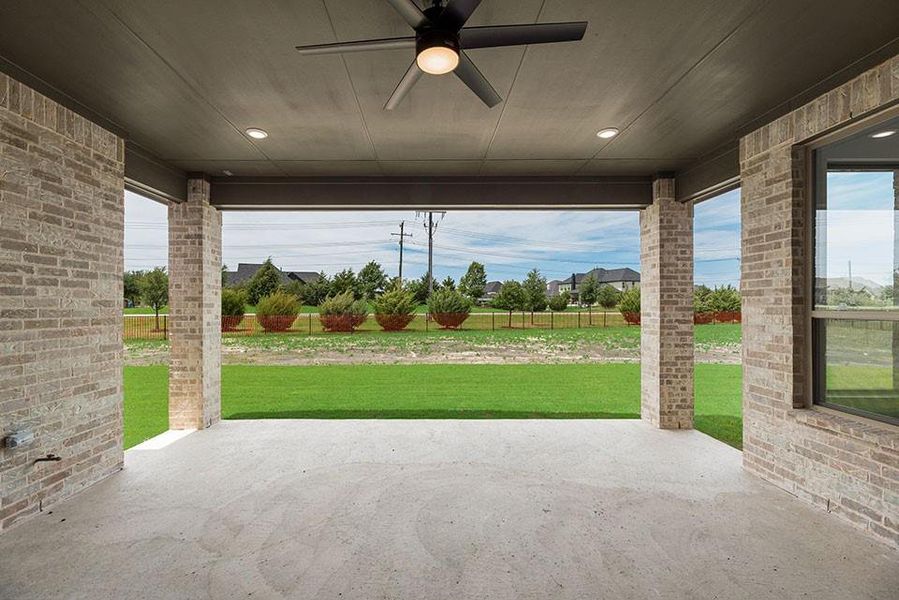 Exterior details and patio area of a home in King's Crossing - Phase 3, Parker (Image 4).