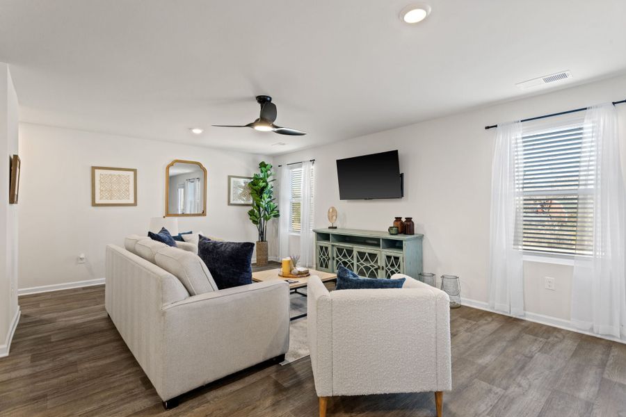 4br New Home in Fountain Inn, SC.  - Slide 8