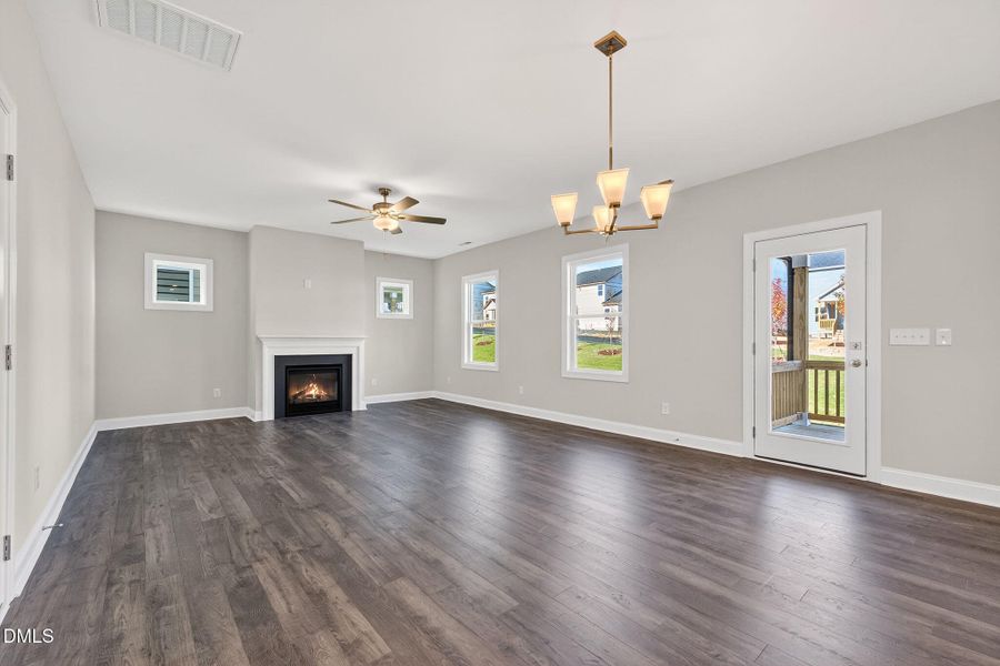 Ral_Knightdale_312 (5)