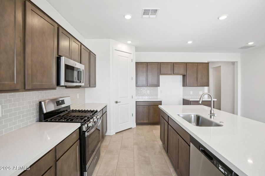 14-web-or-mls-Mecklenburg Wy Lot 65-S310