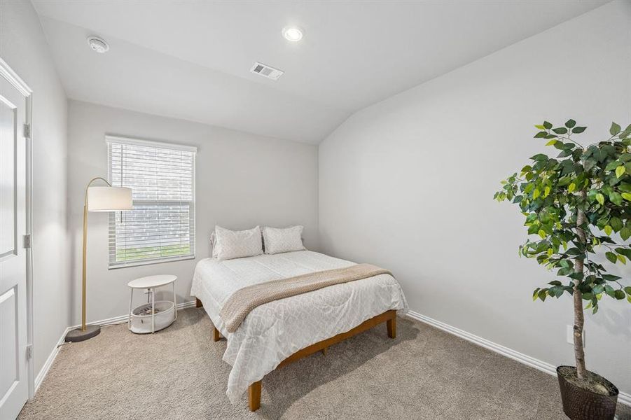 Guest Bedroom with Ensuite Bath