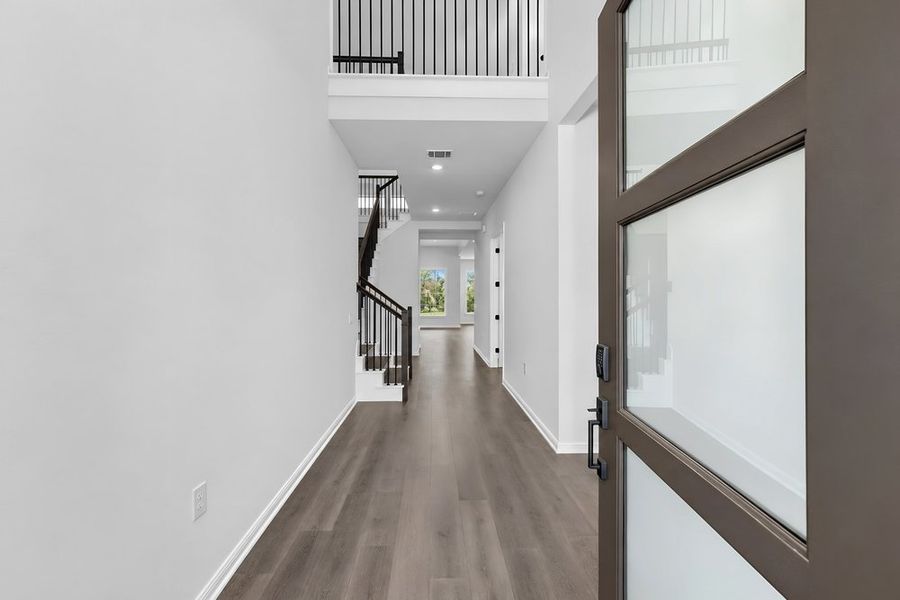 Spacious, unfurnished interior of a new home in Silverleaf, Cedar Creek (Image 37). Spacious, unfurnished interior of a new home in Silverleaf, Cedar Creek (Image 37).