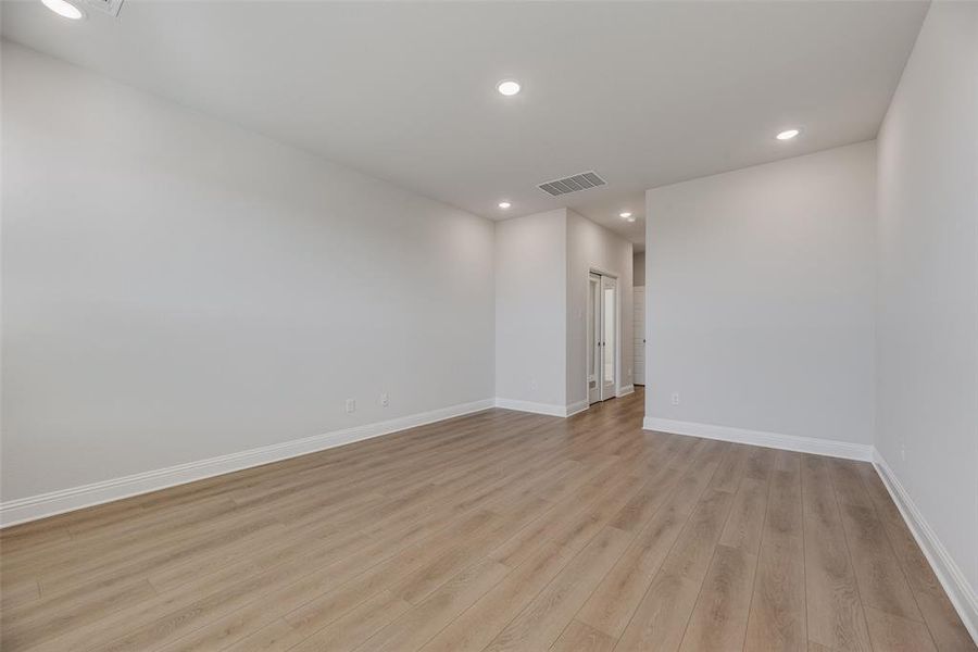 Spacious, unfurnished interior of a new home in Sutton Fields, Celina (Image 31). Spacious, unfurnished interior of a new home in Sutton Fields, Celina (Image 31).
