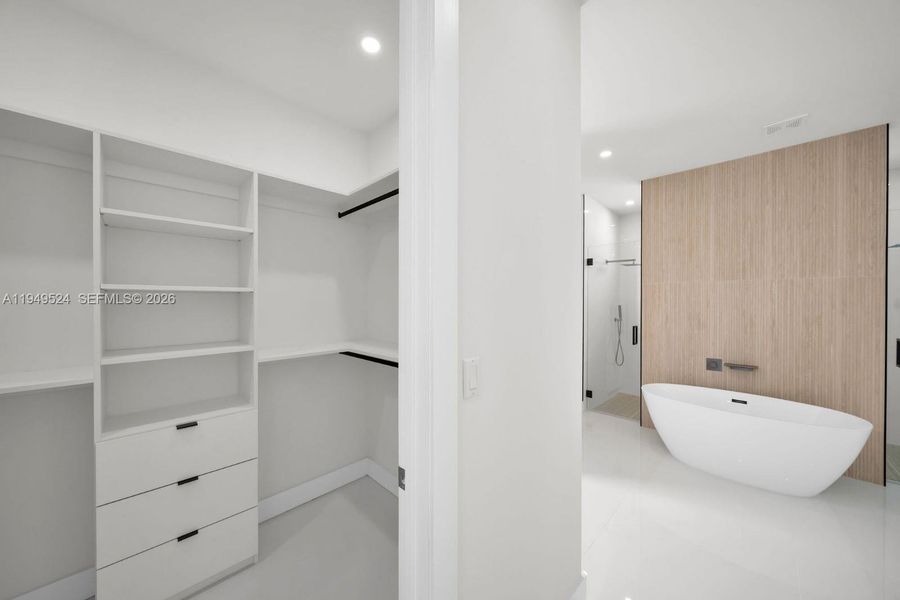 Furnished interior view inside a new home in , Cape Coral (Image 12). Furnished interior view inside a new home in , Cape Coral (Image 12).