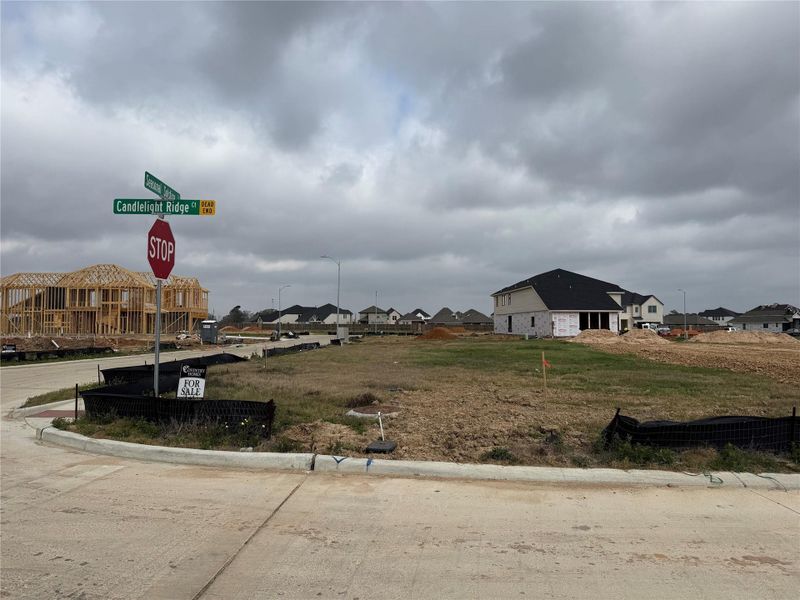 Image 11 of a home in Candela. Image 11 of a home in Candela.