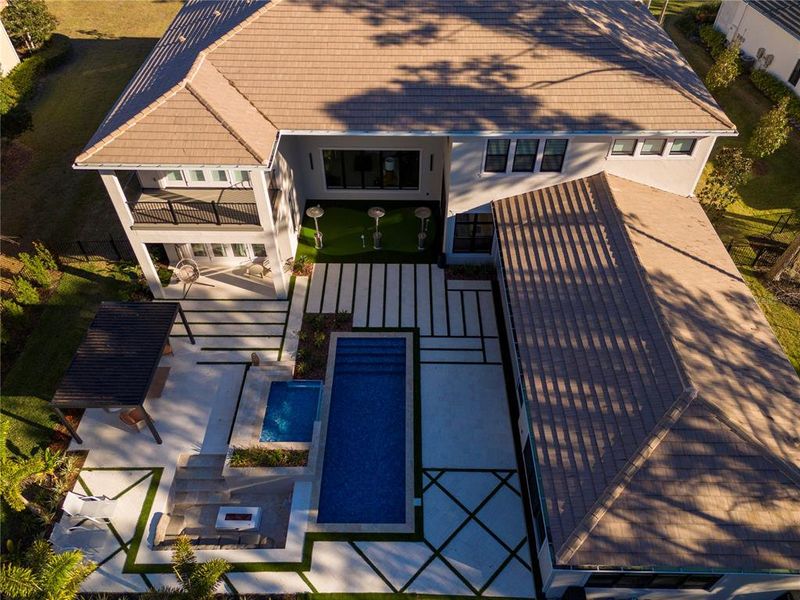 Exterior details and patio area of a home in , Montverde (Image 30).