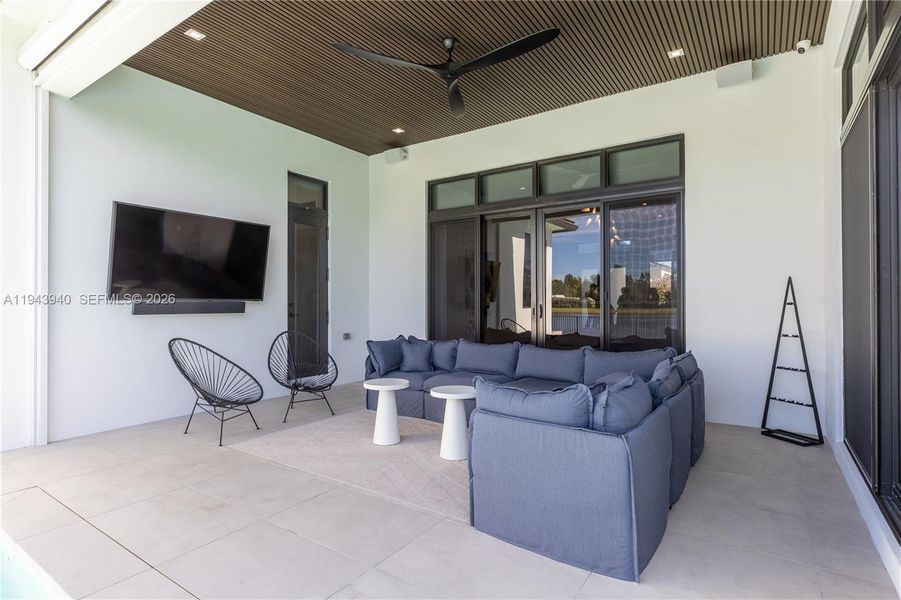 Exterior details and patio area of a home in , Cooper City (Image 23). Exterior details and patio area of a home in , Cooper City (Image 23).