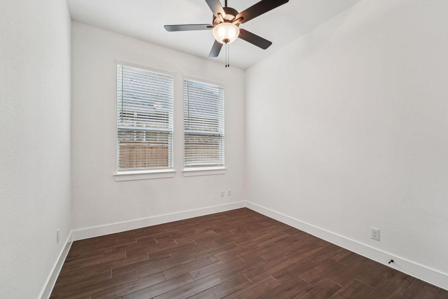 Spacious, unfurnished interior of a new home in Kresston, Montgomery (Image 32).