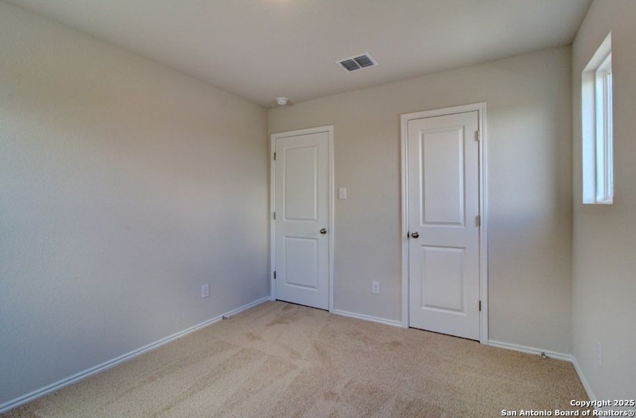 Spacious, unfurnished interior of a new home in Prairie Green, Converse (Image 14).