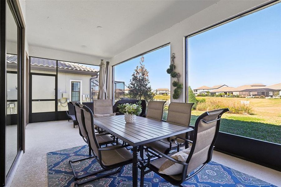 Exterior details and patio area of a home in , San Antonio (Image 30).