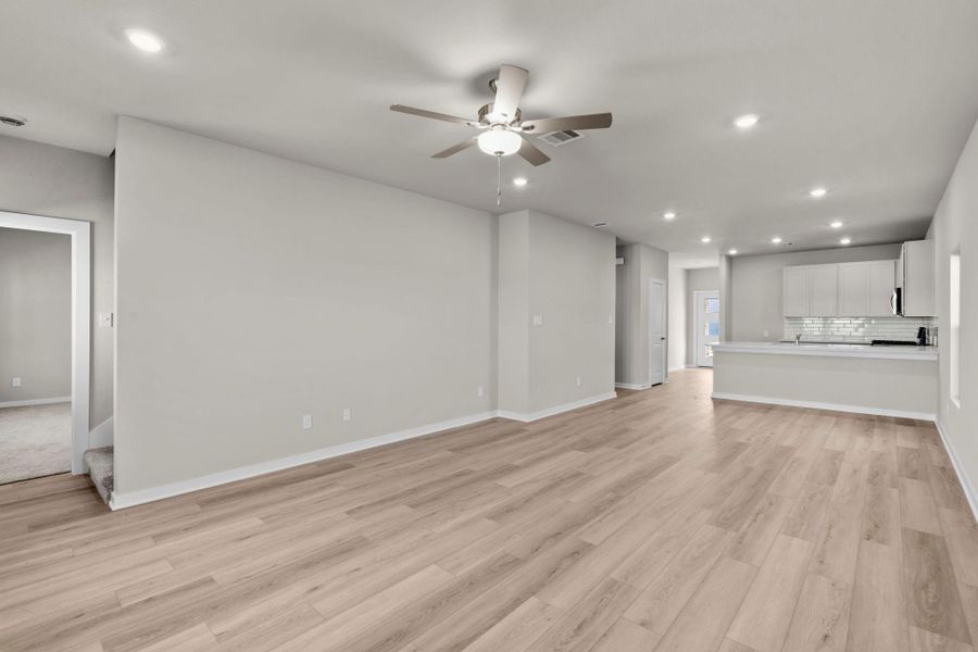 Spacious, unfurnished interior of a new home in Cypress Green, Hockley (Image 11).