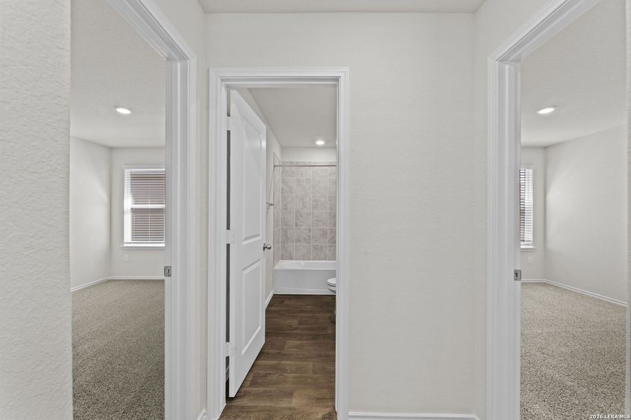 Spacious, unfurnished interior of a new home in Laurel Vistas, San Antonio (Image 12). Spacious, unfurnished interior of a new home in Laurel Vistas, San Antonio (Image 12).