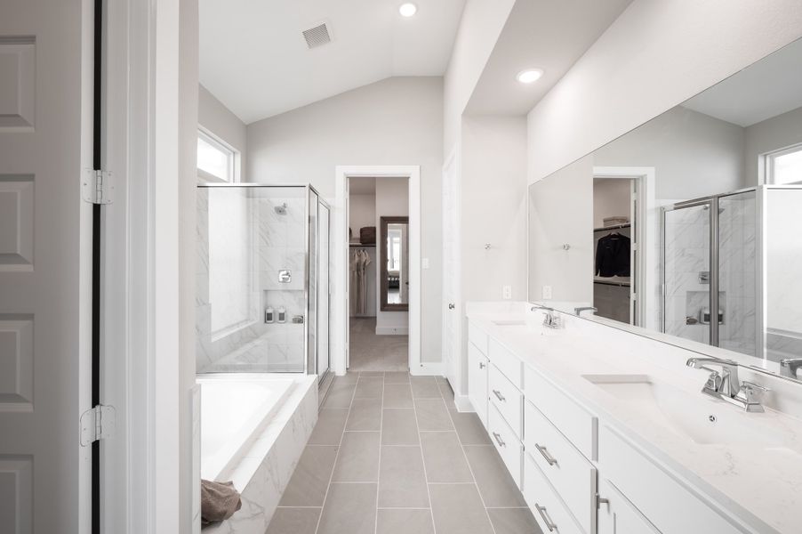 Representative furnished interior of a home built from the Verdin by Tri Pointe Homes in Pecan Ridge, Fulshear (Image 61).
