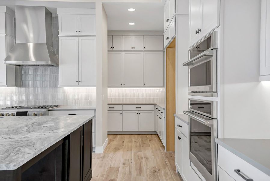 Furnished interior view inside a new home in Estates at Kings Ranch, Gold Canyon (Image 32).